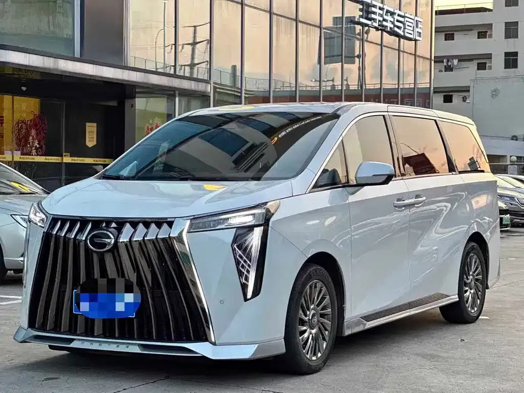 GAC Motor Trumpchi M8 — фото 3