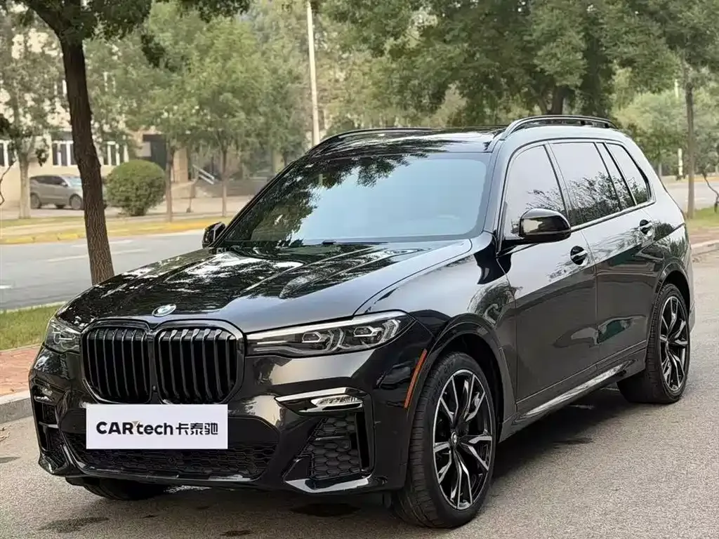 BMW X7 — фото 1