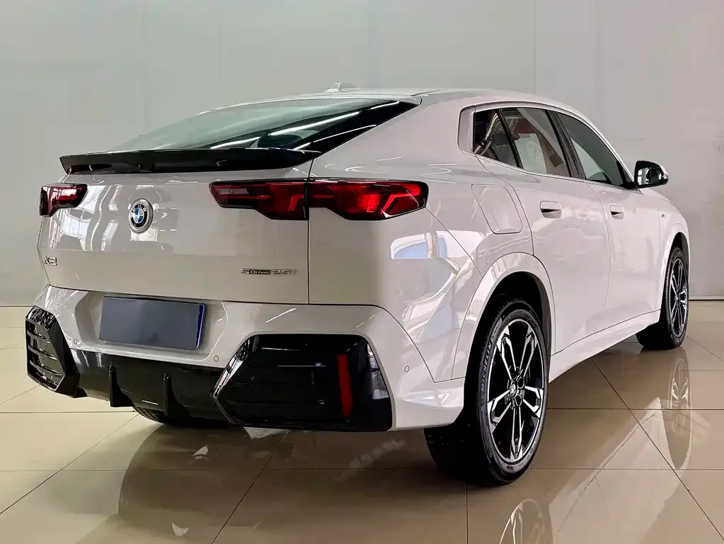 BMW X2 (Import) — фото 2