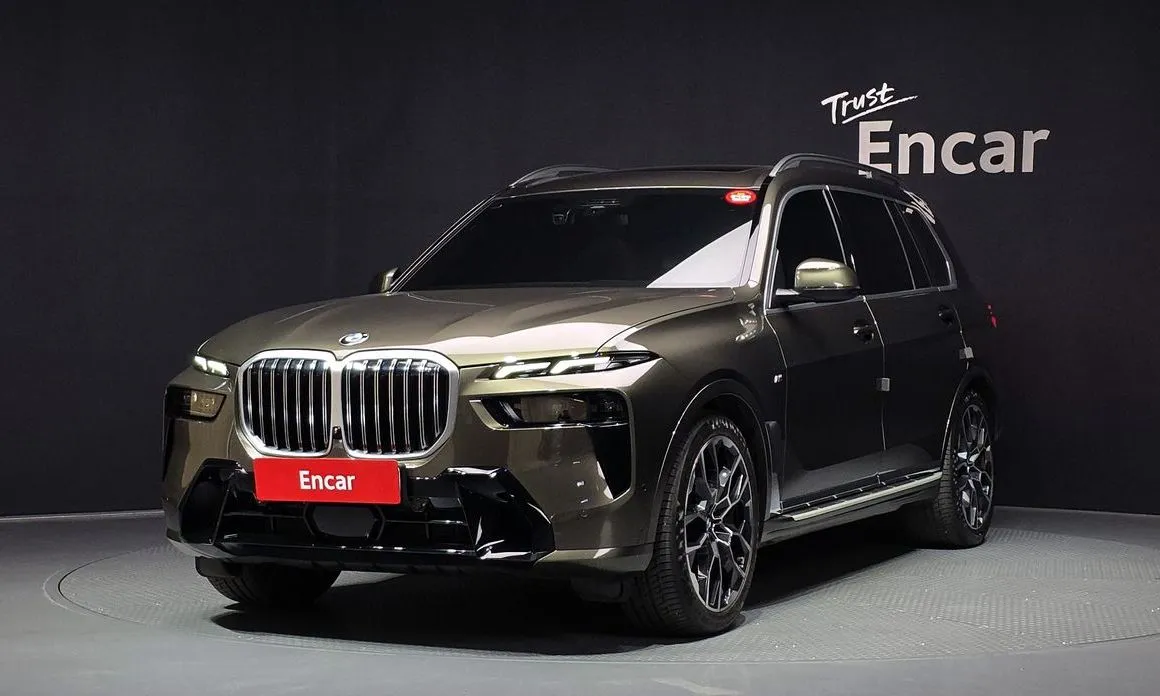 BMW X7 — фото 1