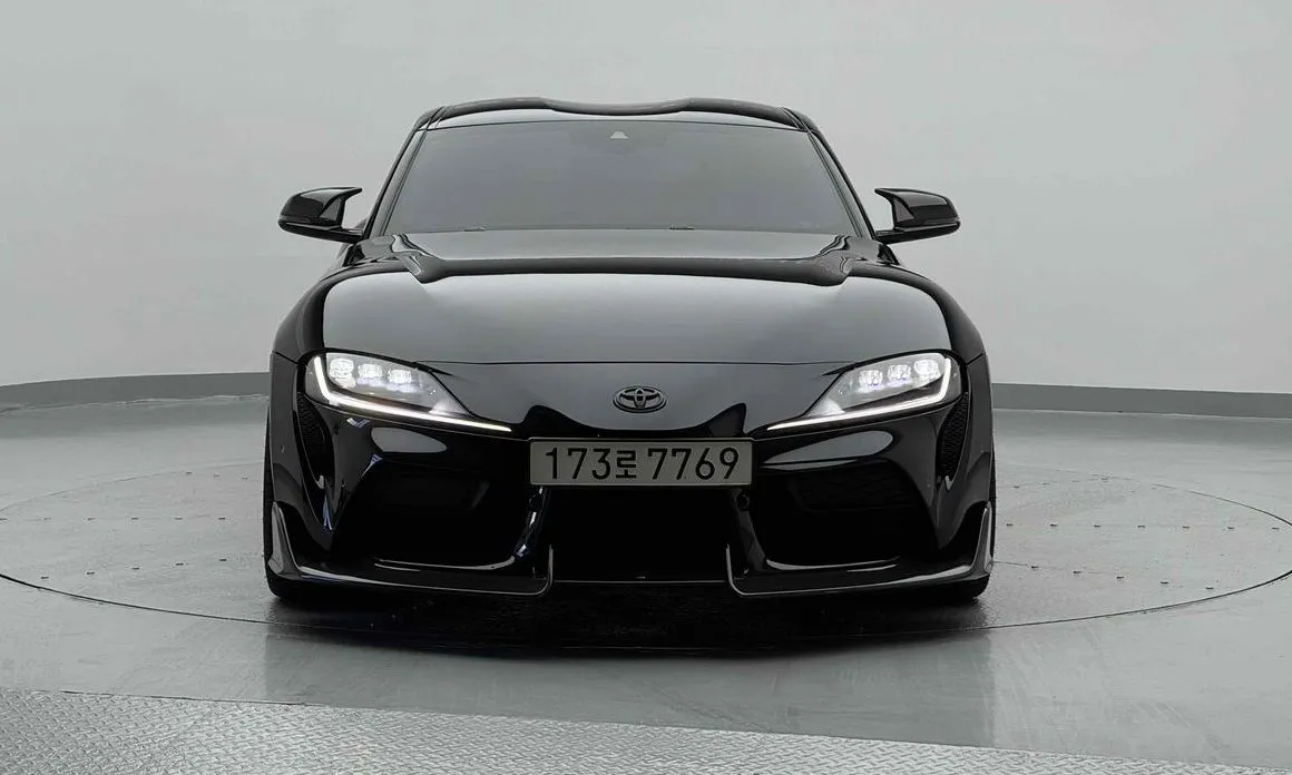 Toyota Supra — фото 2