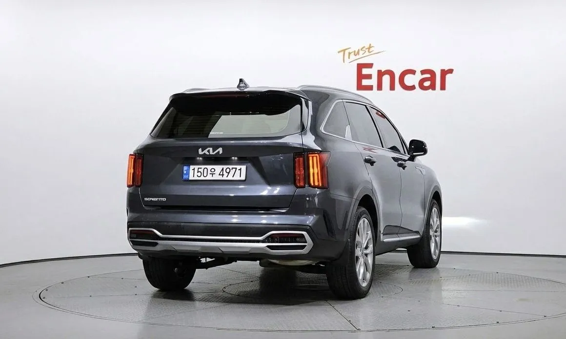Kia Sorento — фото 3
