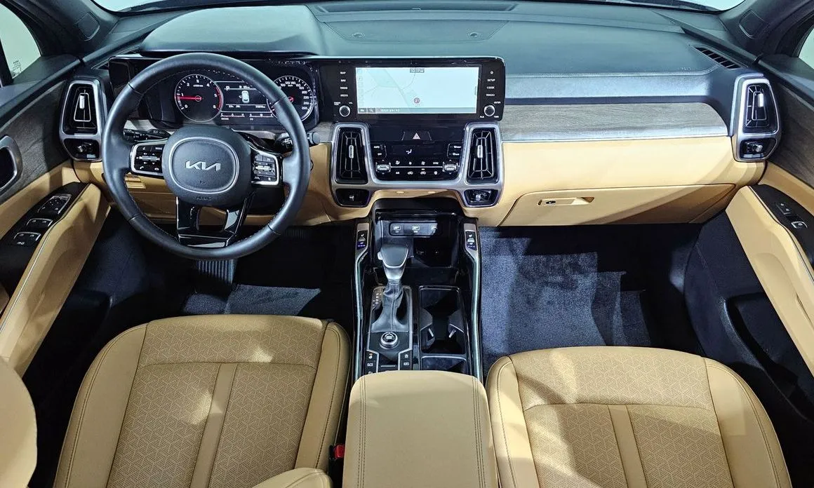 Kia Sorento — фото 10