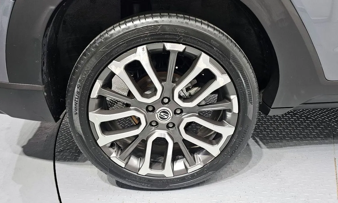 KG Mobility (Ssangyong) Torres — фото 10
