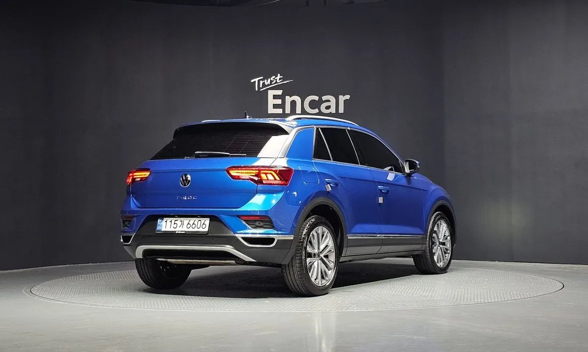 Volkswagen T-Roc — фото 3