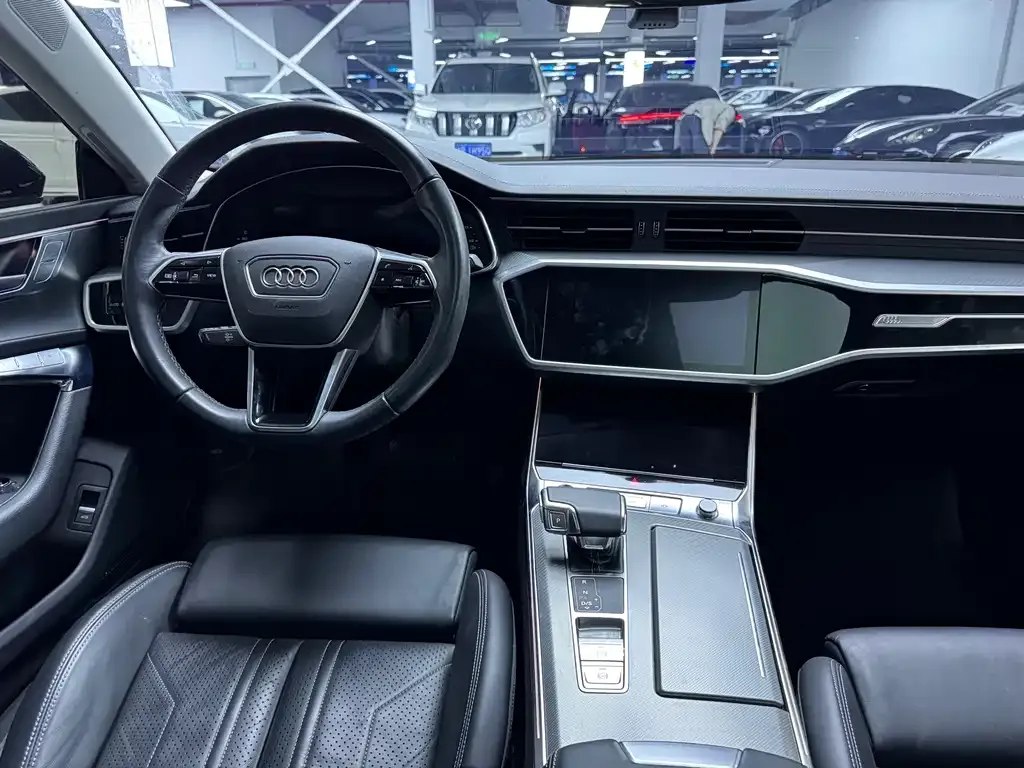Audi A7 — фото 7