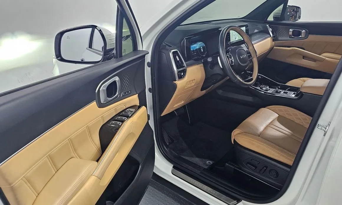 Kia Sorento — фото 5