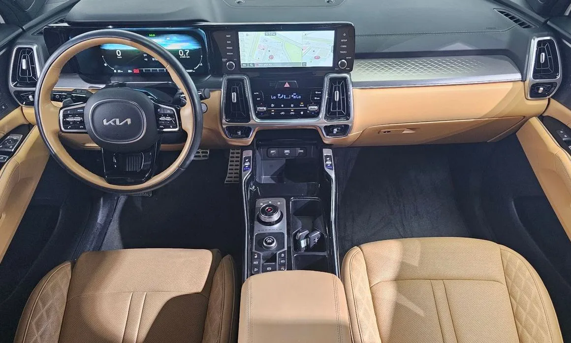 Kia Sorento — фото 7