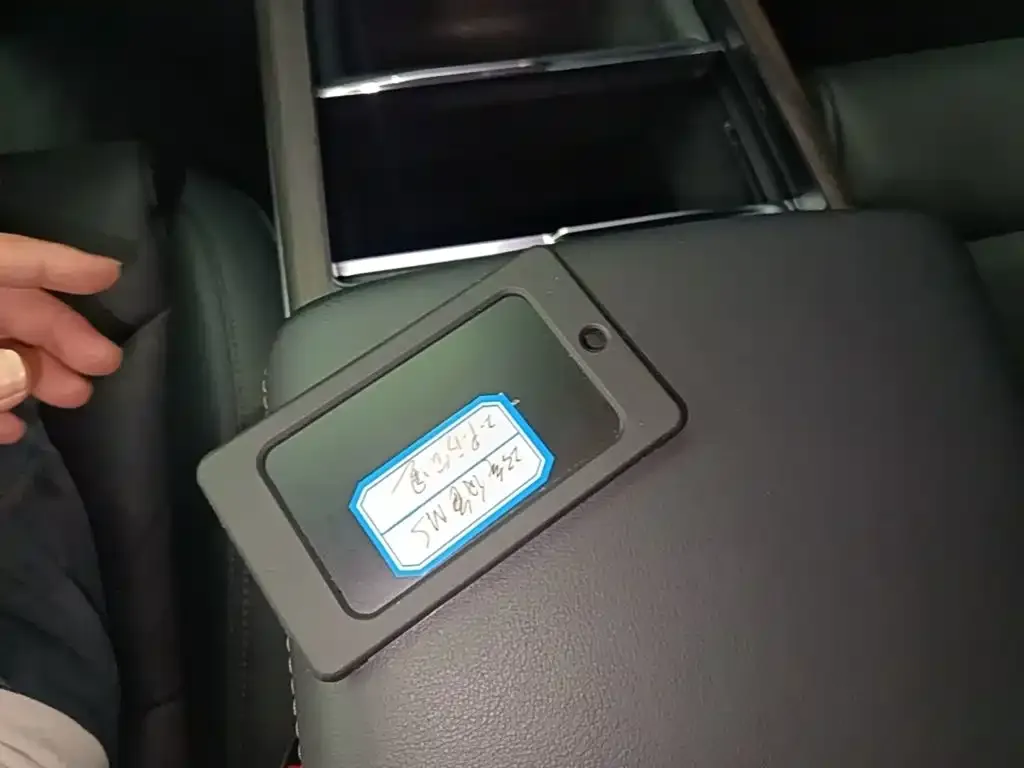 Tesla Model S — фото 2