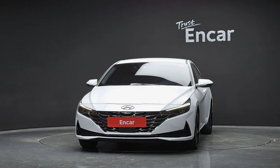 Hyundai AVANTE — фото 2
