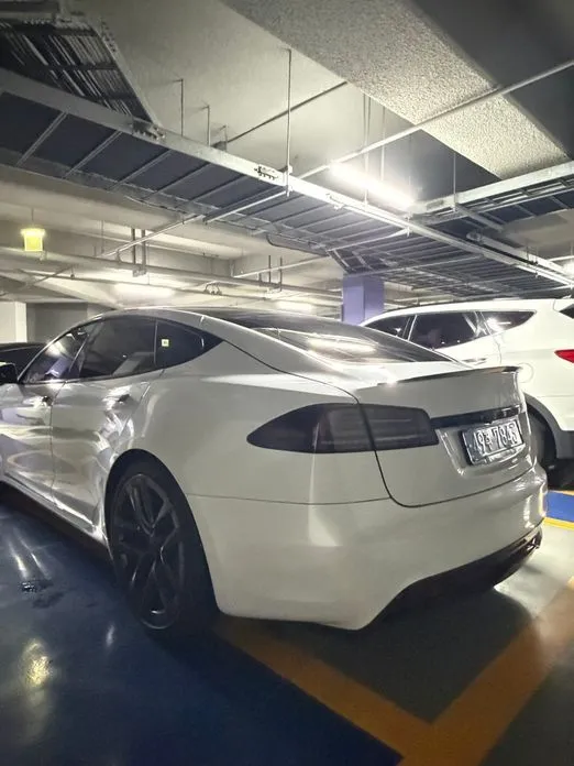 Tesla Model S — фото 3