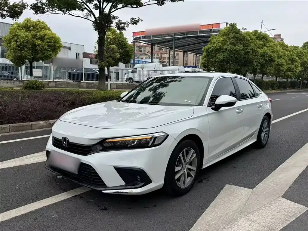 Honda Civic — фото 1
