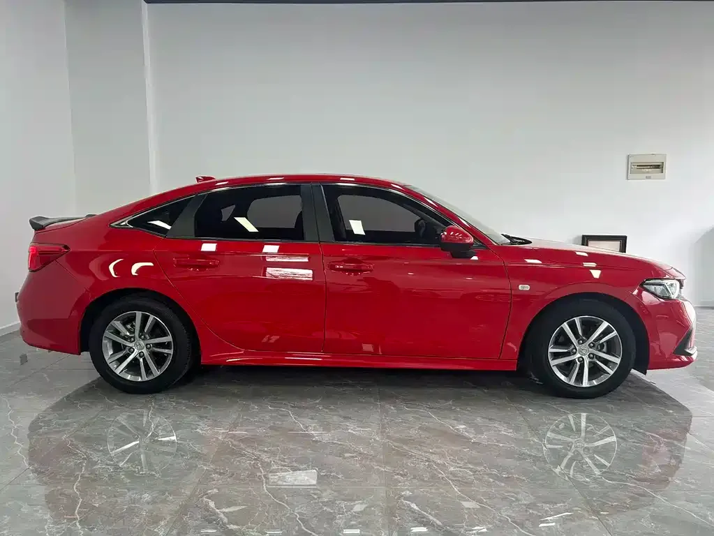 Honda Civic — фото 3