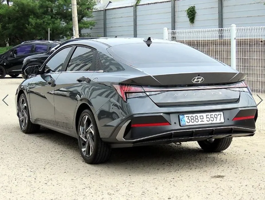 Hyundai AVANTE — фото 5