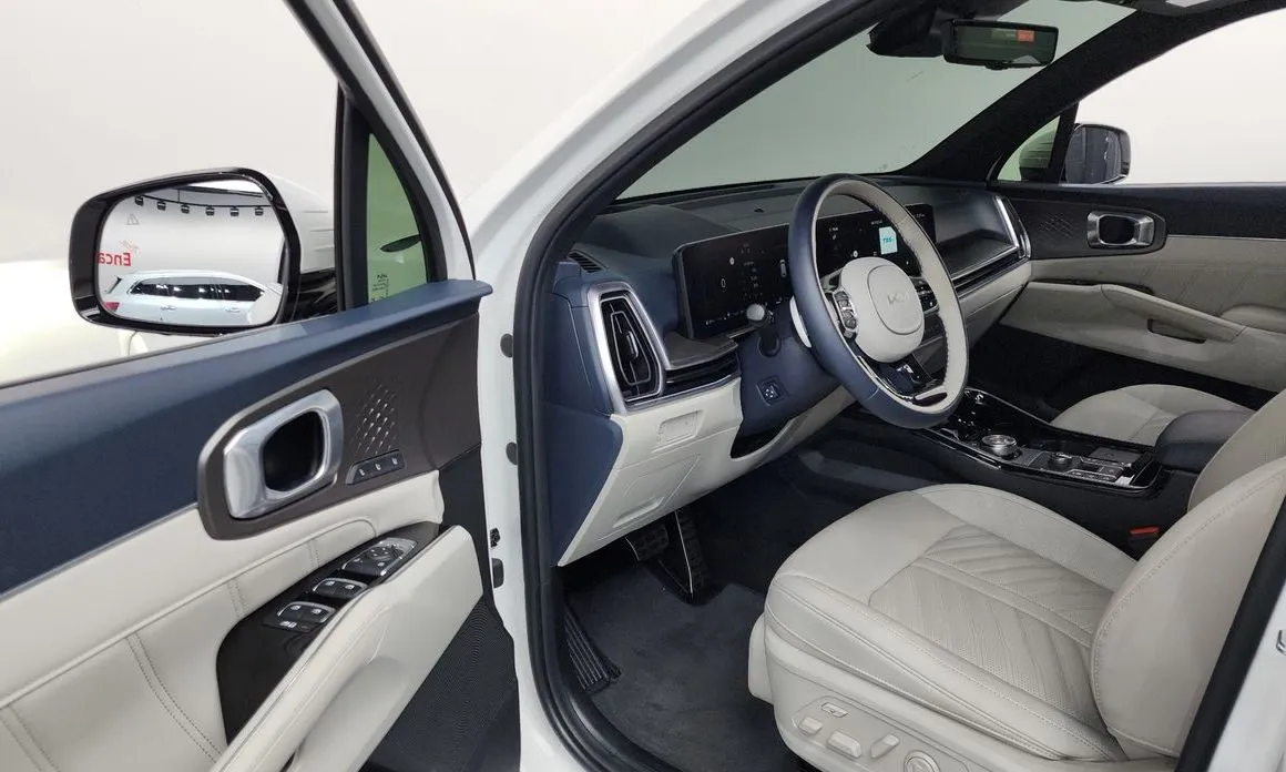 Kia Sorento — фото 7