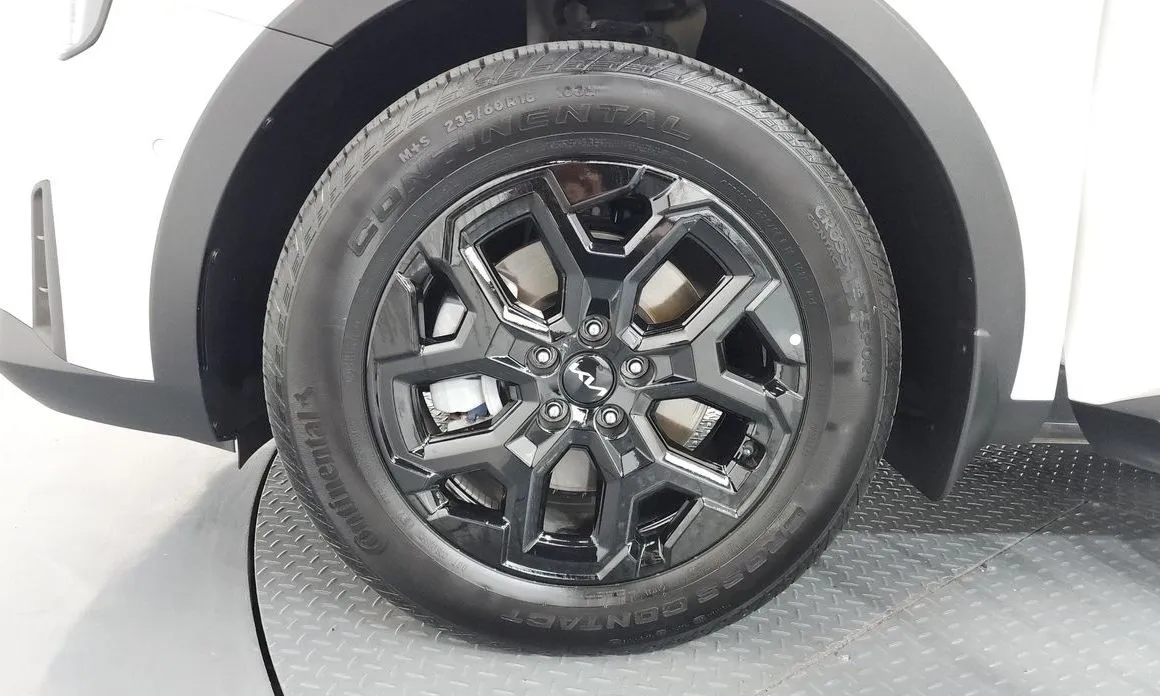 Kia Sorento — фото 6