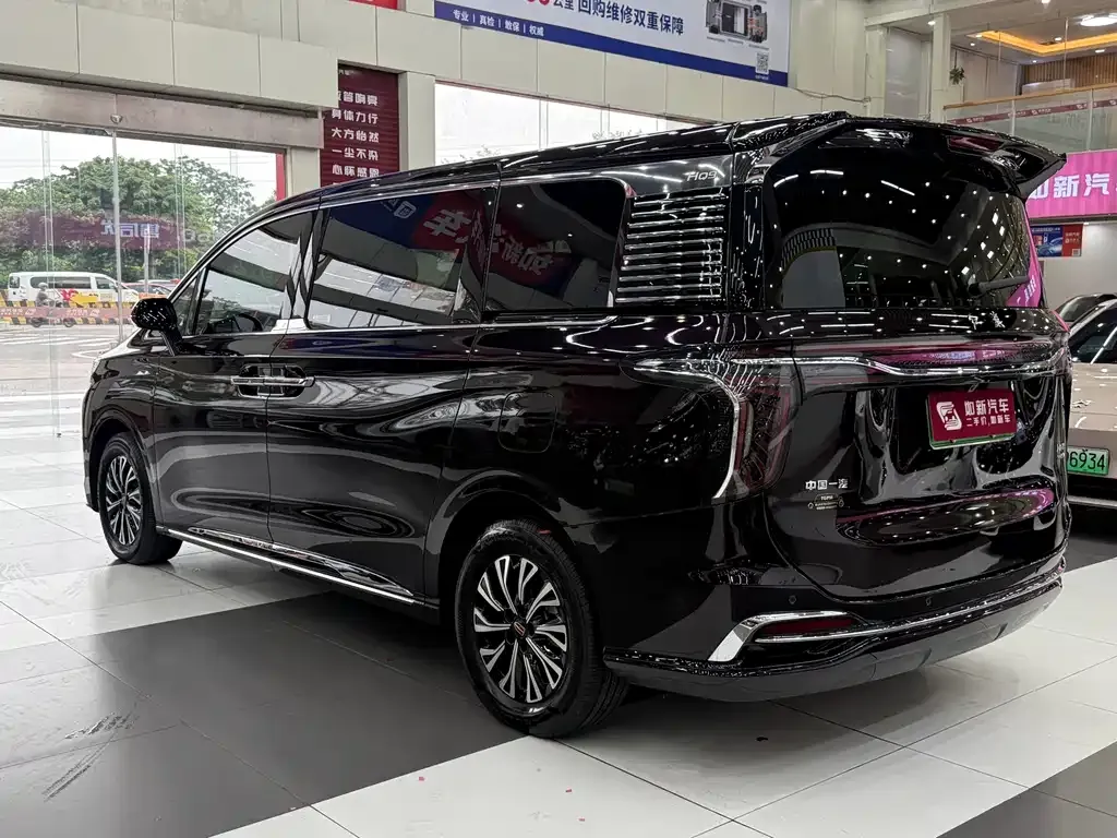 Hongqi HQ9 PHEV — фото 9