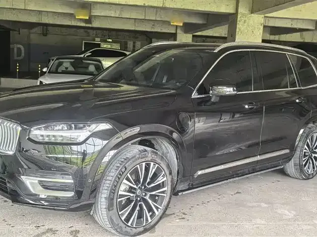 Volvo XC90 PHEV — фото 1