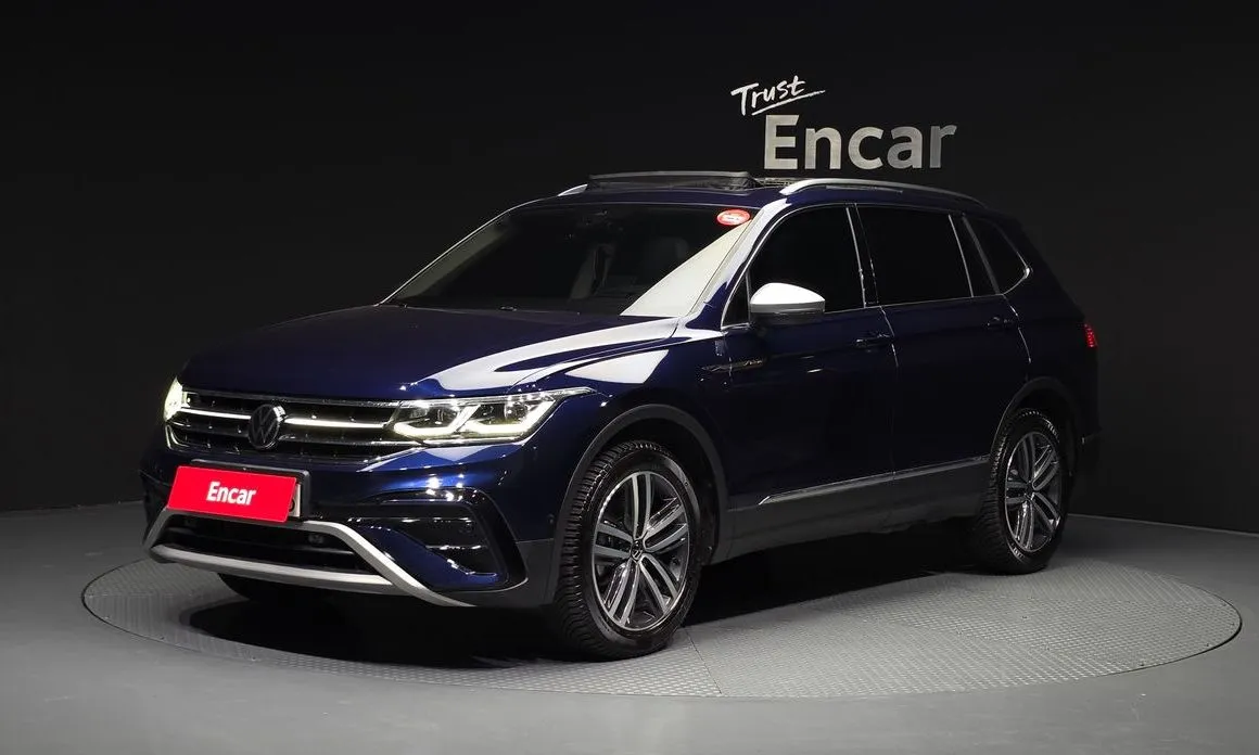 Volkswagen Tiguan — фото 1