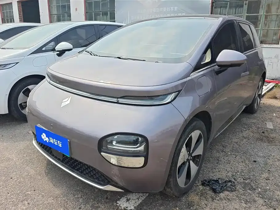 Baojun Yunduo — фото 1