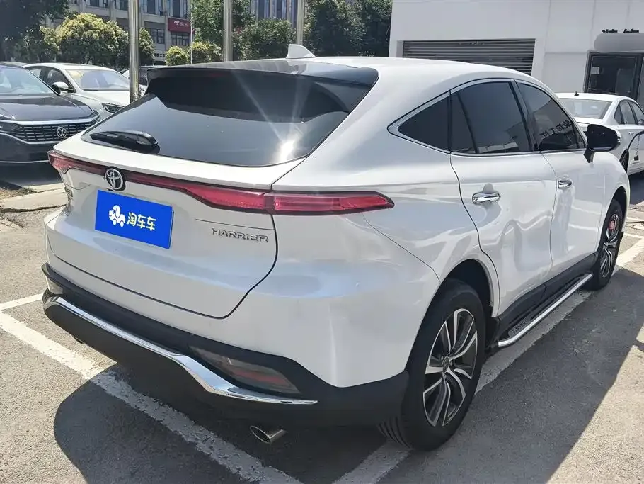 Toyota Harrier — фото 9