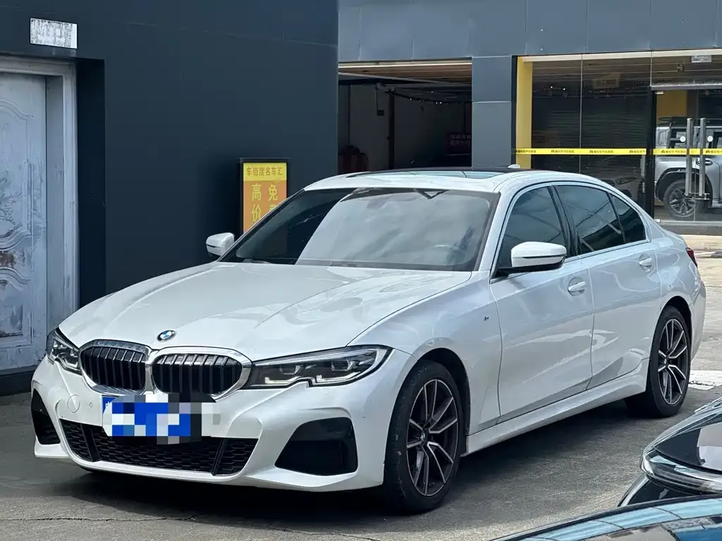 BMW 3 Series — фото 1