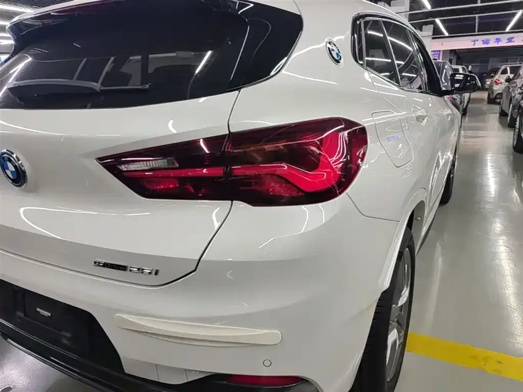 BMW X2 — фото 5