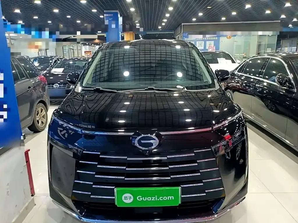 GAC Motor 传祺E8 PHEV — фото 10