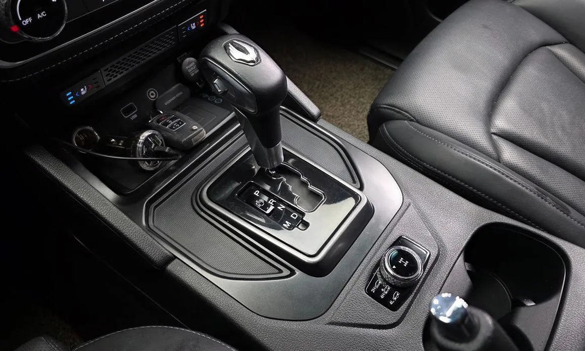 KG Mobility (Ssangyong) Rexton — фото 3