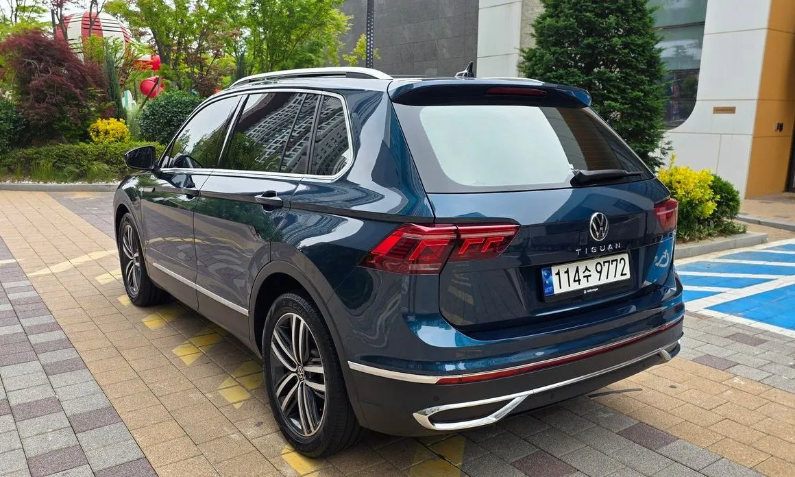 Volkswagen Tiguan — фото 10