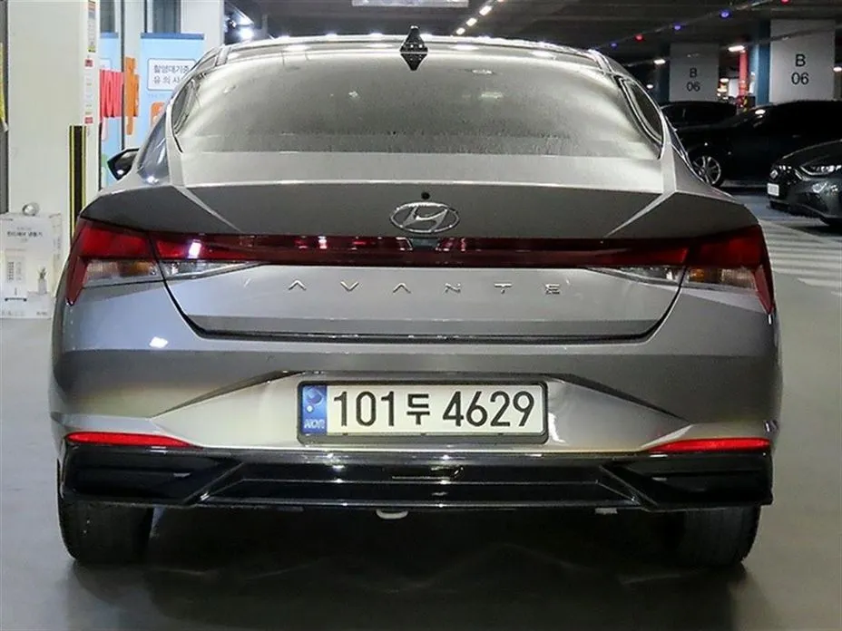 Hyundai AVANTE — фото 4