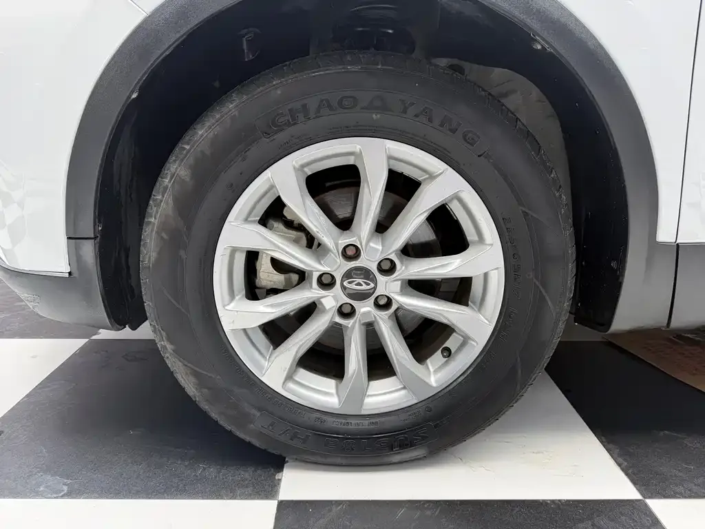 Chery Tiggo 7 PLUS — фото 8