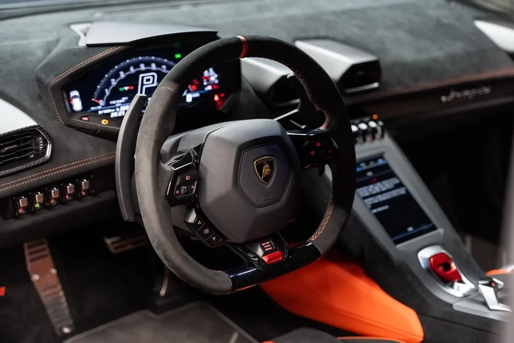 Lamborghini Huracan — фото 6