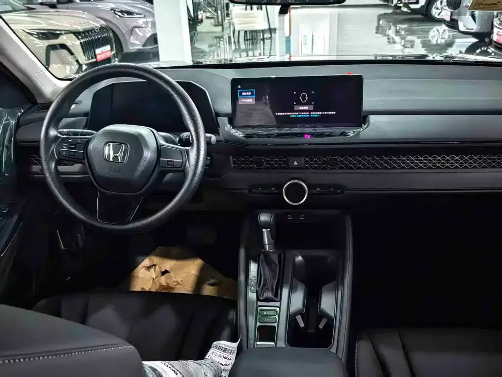 Honda Accord — фото 2