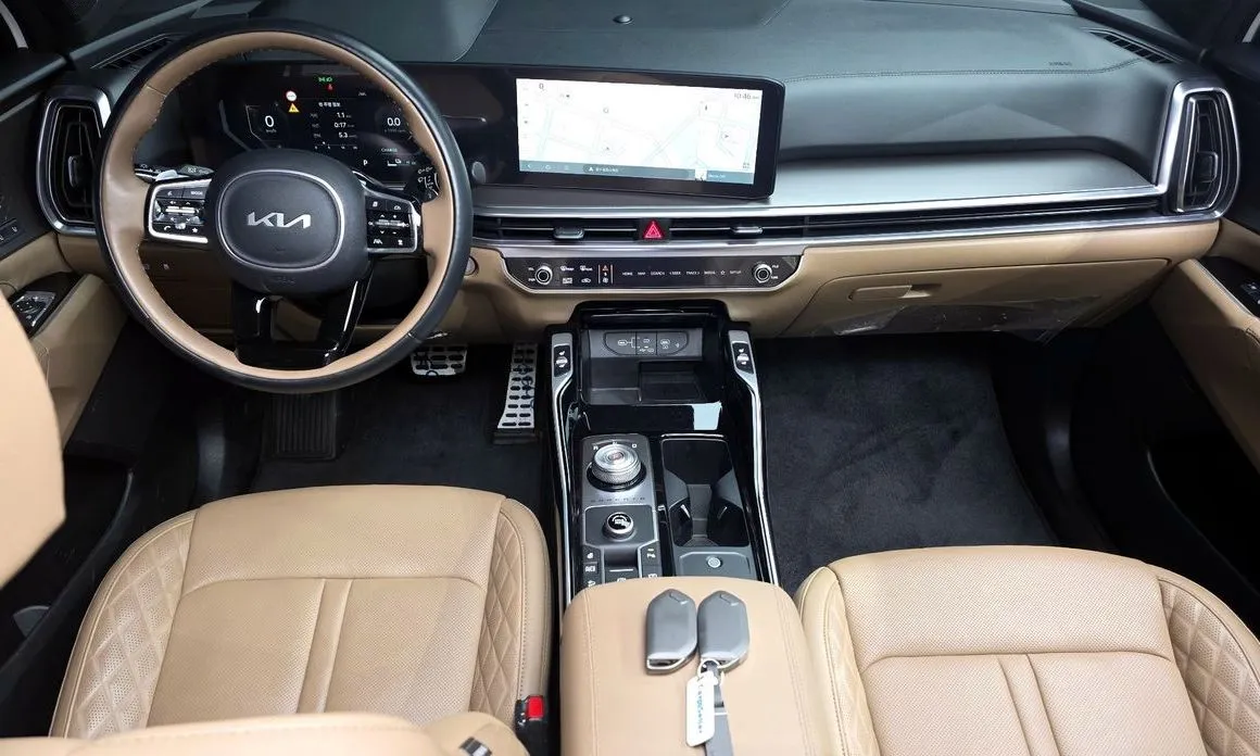 Kia Sorento — фото 9