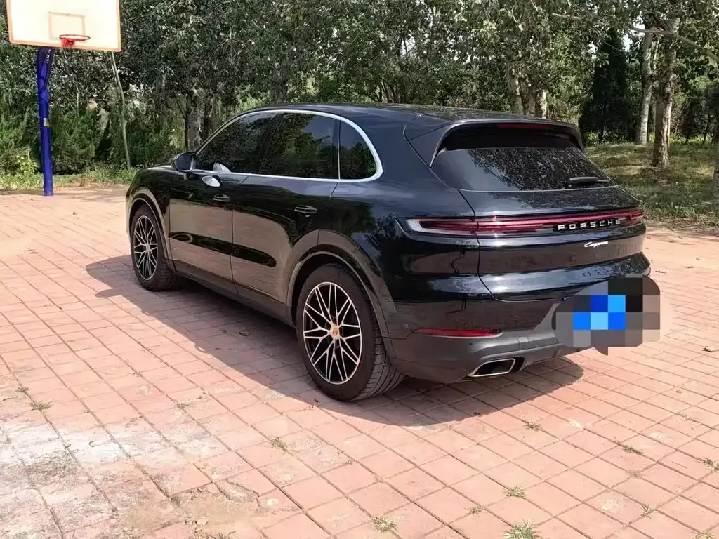 Porsche Cayenne — фото 4