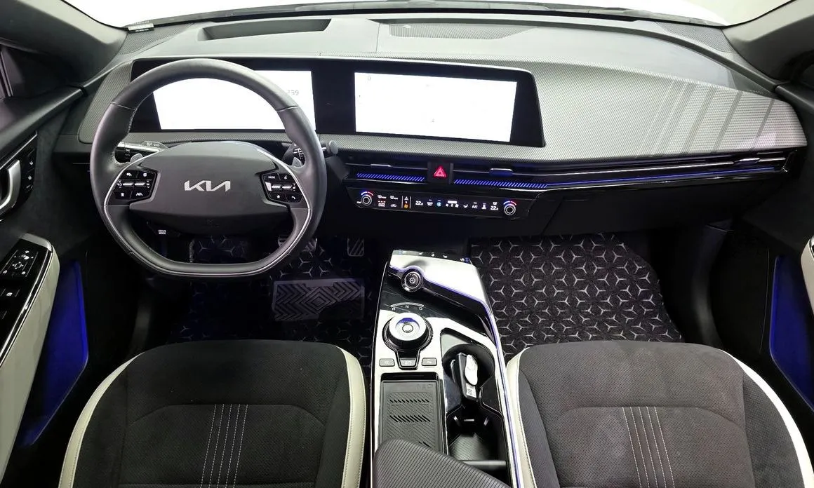 Kia EV6 — фото 9