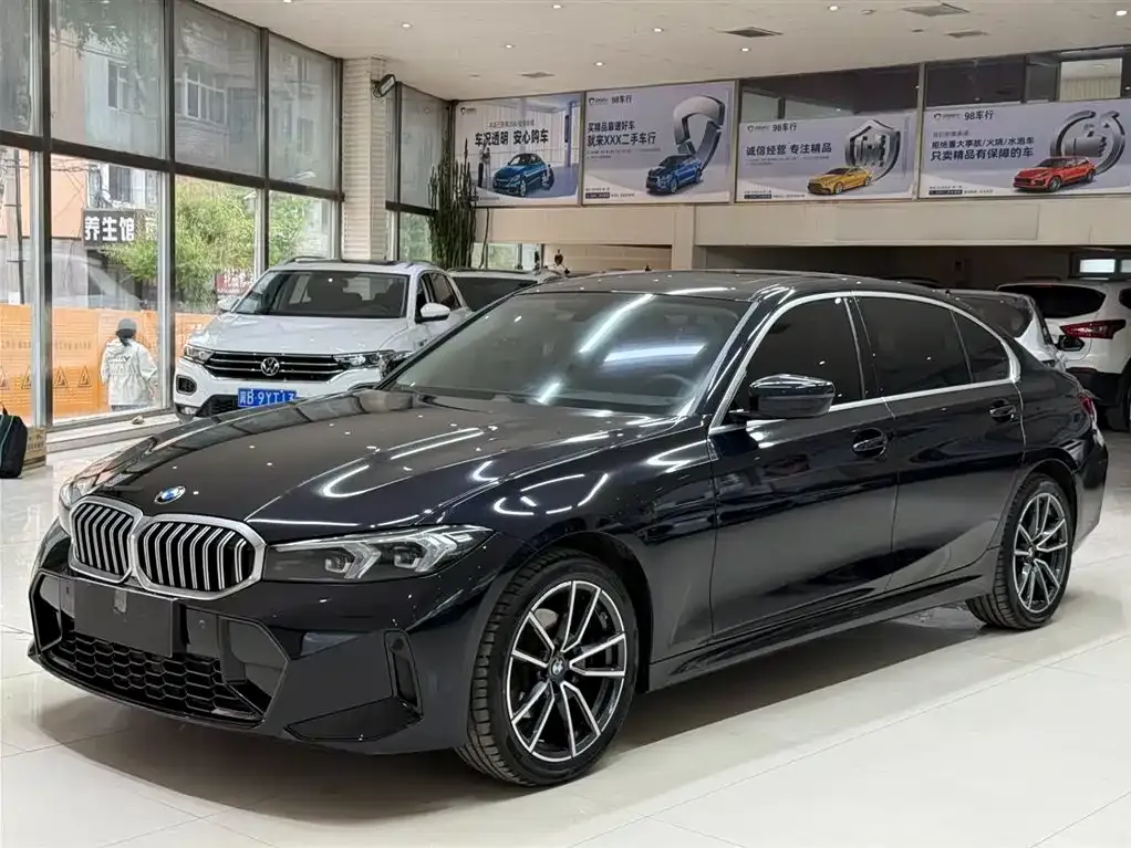 BMW 3 Series — фото 1