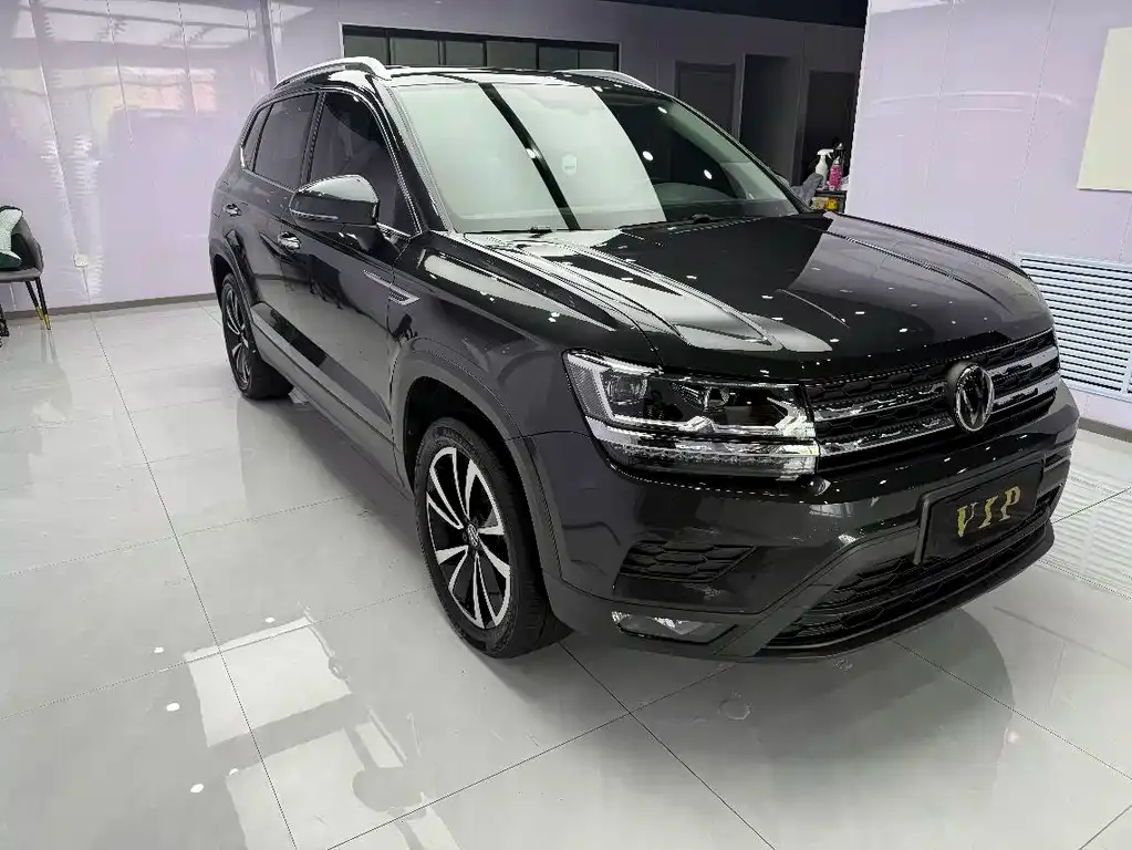 Volkswagen Tharu — фото 4