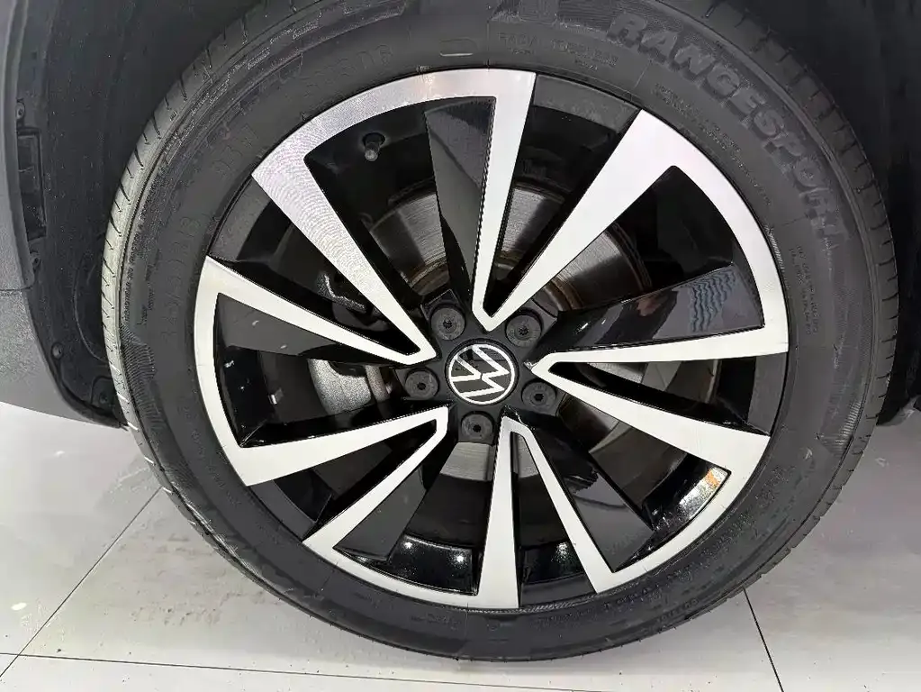 Volkswagen Tharu — фото 8