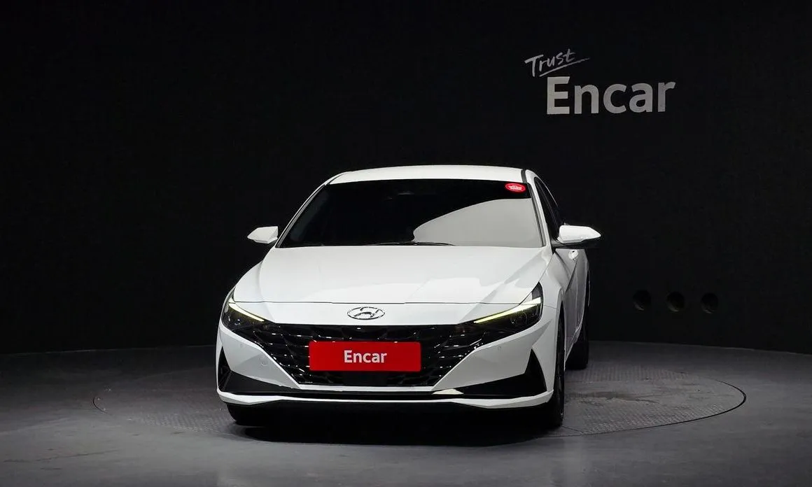 Hyundai AVANTE — фото 2