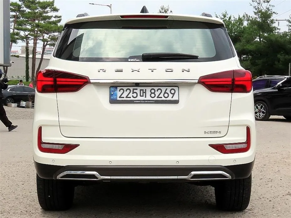 KG Mobility (Ssangyong) Rexton — фото 5