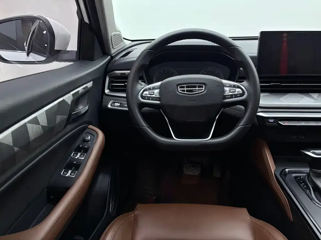 Geely Vision X6 — фото 5