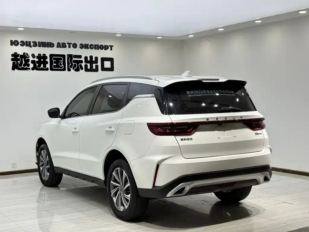 Geely Vision X6 — фото 7