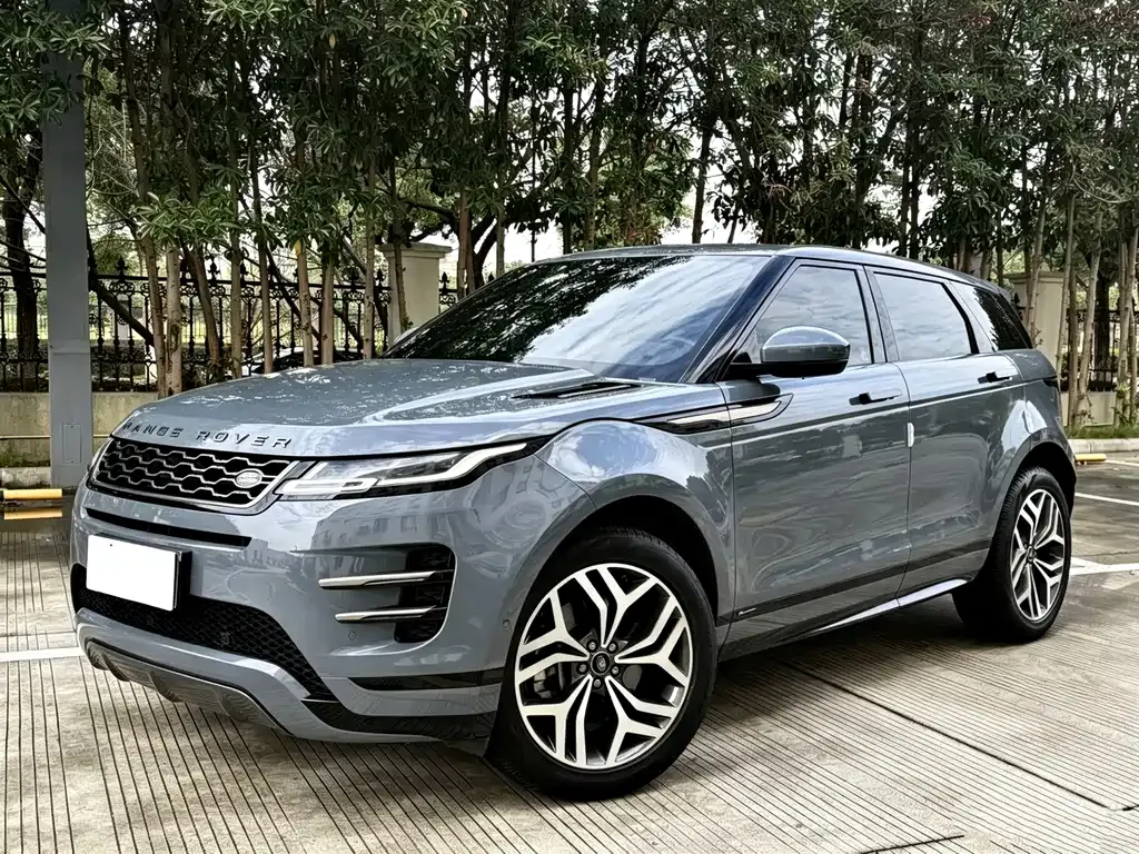 Land Rover Evoque — фото 1