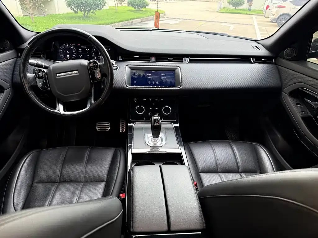 Land Rover Evoque — фото 9