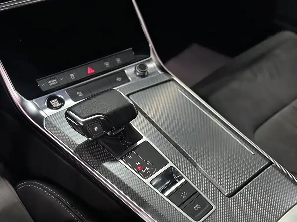 Audi A6L New Energy — фото 4