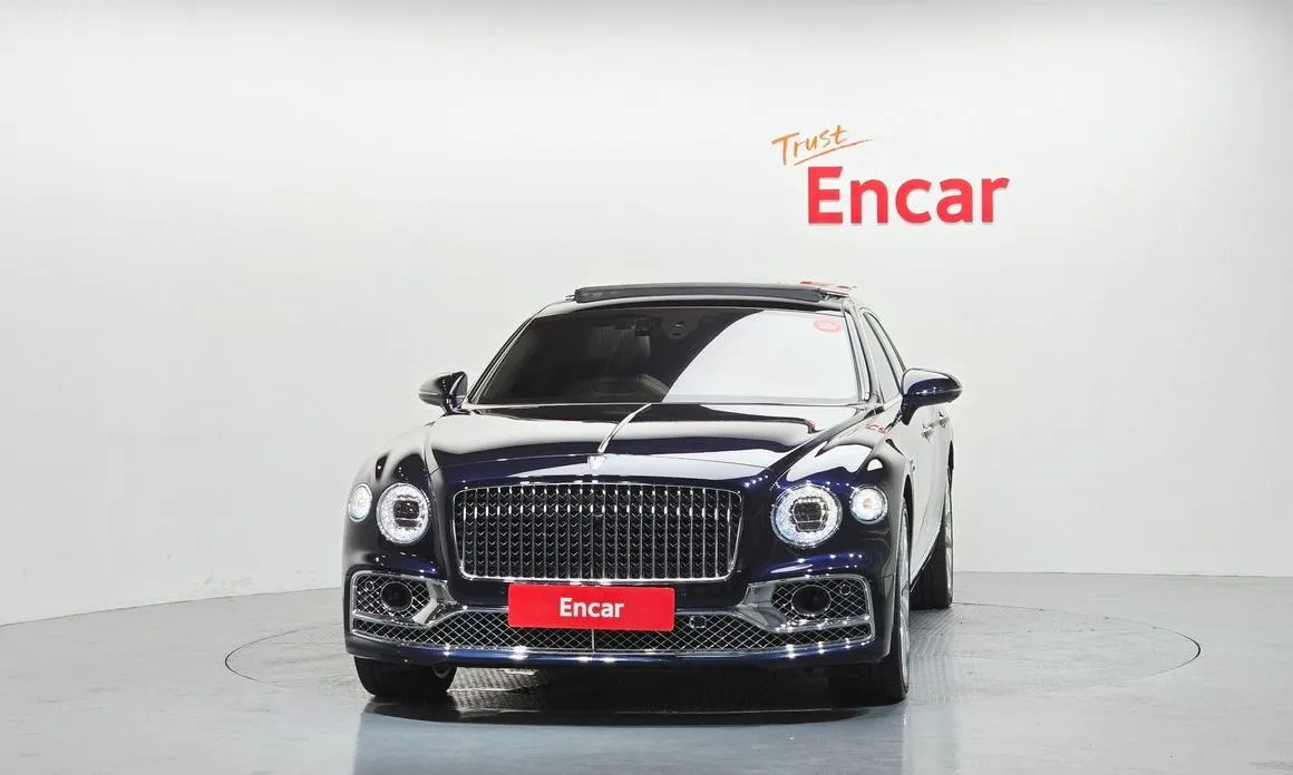 Bentley Flying Spur — фото 5
