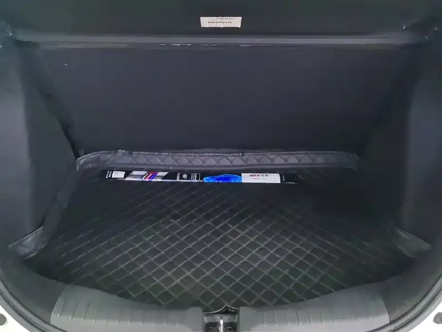 Honda Fit — фото 9