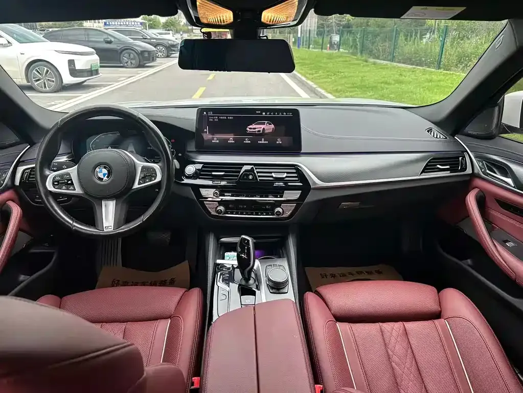 BMW 5 Series New Energy — фото 8